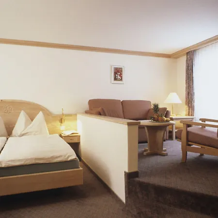 Post סילס מריה