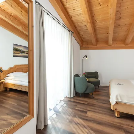 Hotel Post 4*